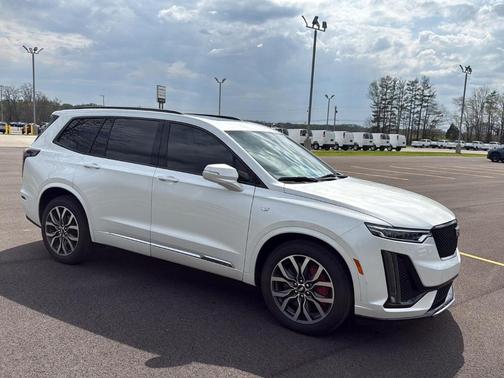 Crystal White Tri-Coat 2023 Cadillac XT6 Sport AWD