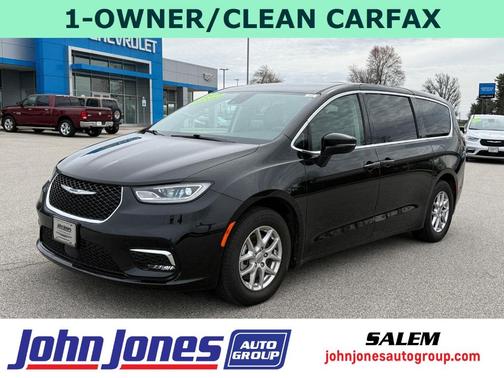 2024 Chrysler Pacifica Touring-L