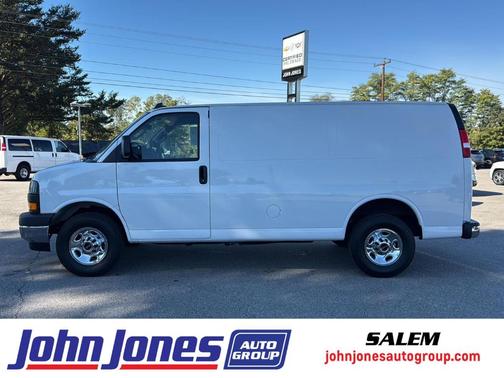 2023 GMC Savana 2500 Work Van