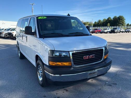 2023 GMC Savana 2500 Work Van