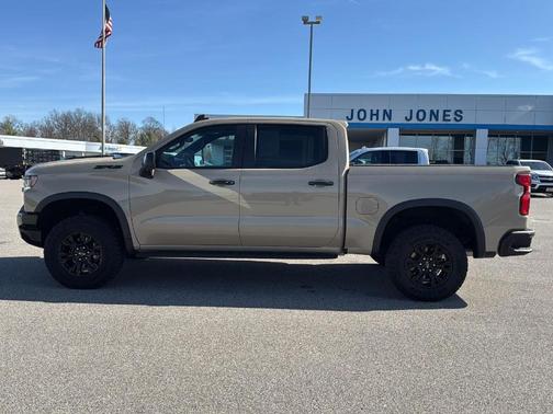 2023 Chevrolet Silverado 1500 ZR2