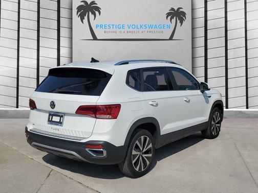 2023 Volkswagen Taos SE