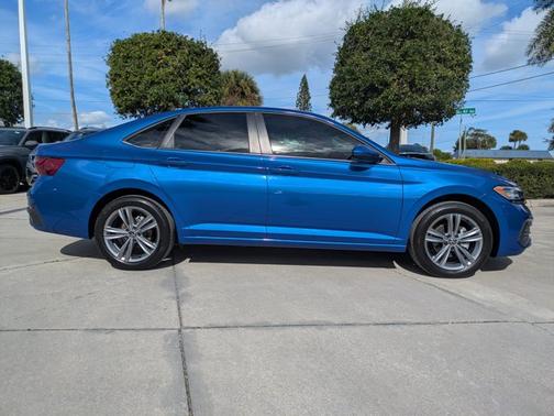 2023 Volkswagen Jetta 1.5T SE