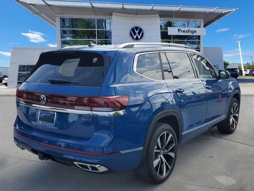 2025 Volkswagen Atlas 2.0T SEL Premium R-Line