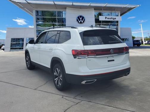 2025 Volkswagen Atlas 2.0T SE