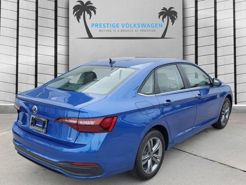 2024 Volkswagen Jetta SE