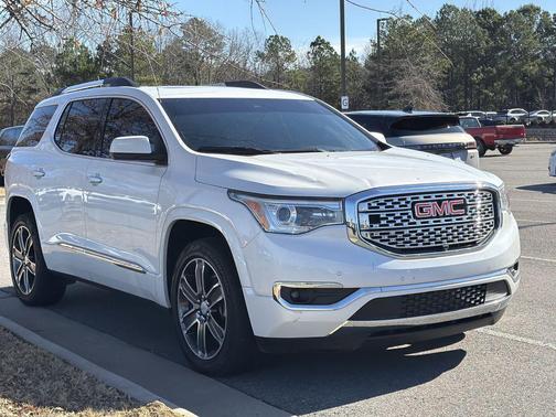 2019 GMC Acadia Denali