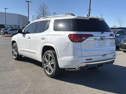 2019 GMC Acadia Denali