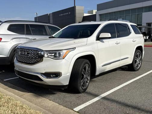 2019 GMC Acadia Denali