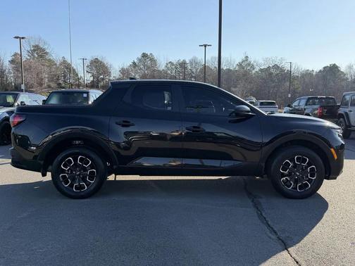 2023 Hyundai SANTA CRUZ SE