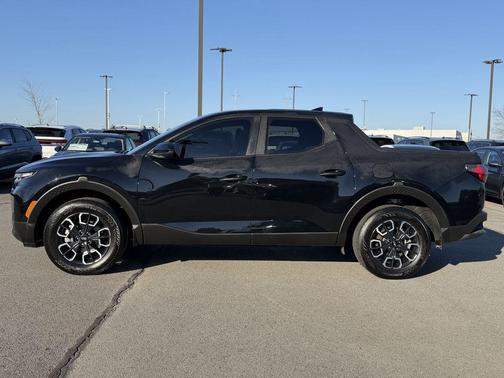 2023 Hyundai SANTA CRUZ SE