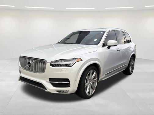2018 Volvo XC90 T6 Inscription