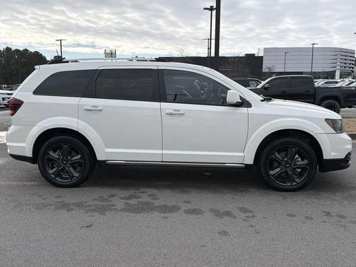 2020 Dodge Journey Crossroad