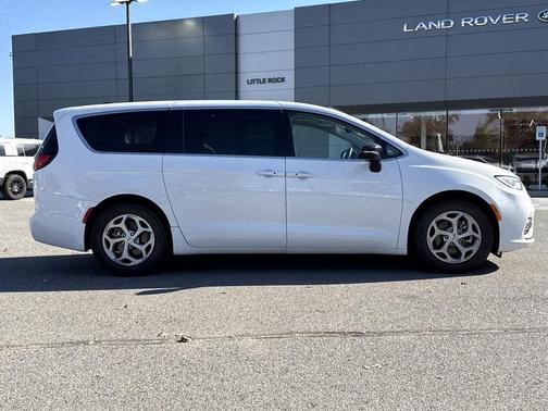 2024 Chrysler Pacifica Limited