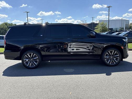 2022 Cadillac Escalade ESV Sport Platinum