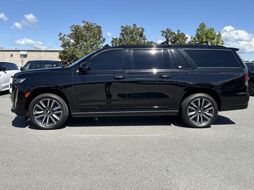 2022 Cadillac Escalade ESV Sport Platinum