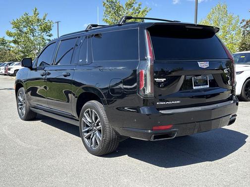 2022 Cadillac Escalade ESV Sport Platinum
