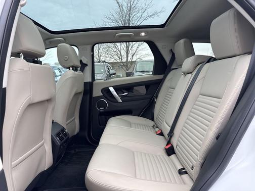 2025 Land Rover Discovery Sport S