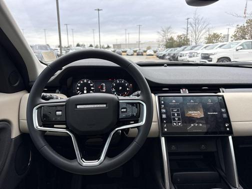 2025 Land Rover Discovery Sport S