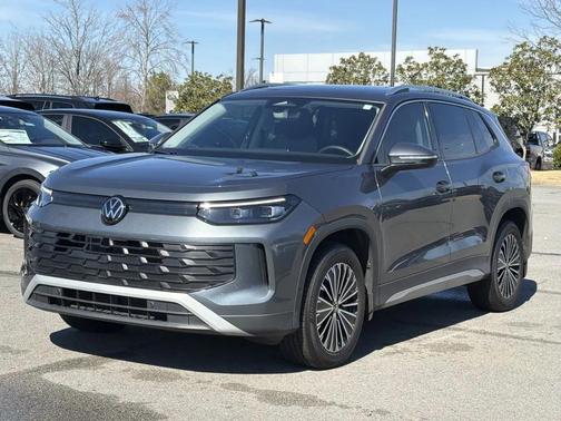 2025 Volkswagen Tiguan 2.0T S