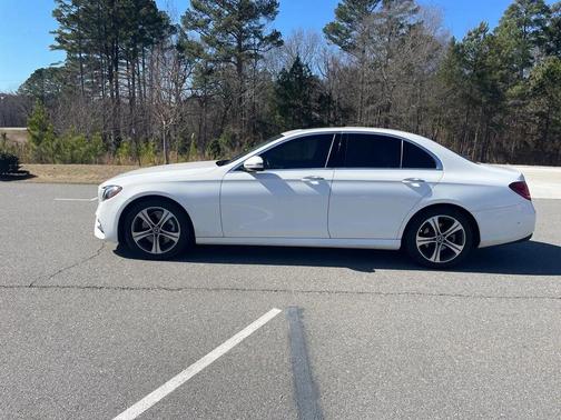 2018 Mercedes-Benz E-Class 4MATIC
