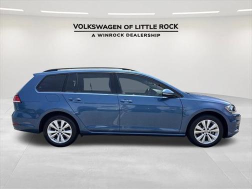 2019 Volkswagen Golf SportWagen TSI S