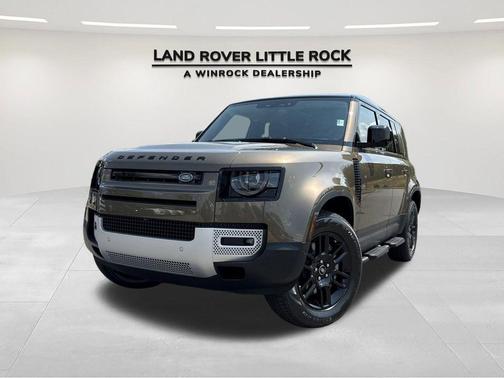 2025 Land Rover Defender 110 P300
