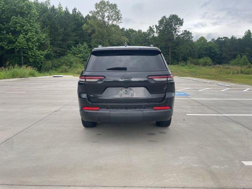 Diamond Black Crystal Pearlcoat 2021 Jeep Grand Cherokee L Altitude