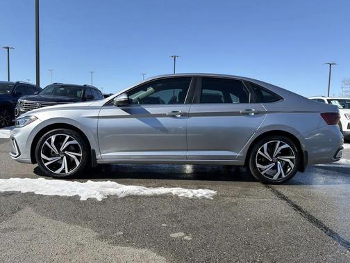 2025 Volkswagen Jetta 1.5T SEL