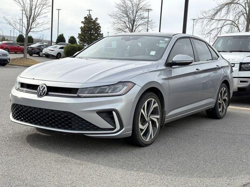 2025 Volkswagen Jetta 1.5T SEL