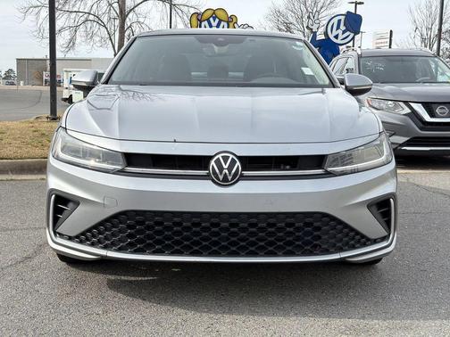 2025 Volkswagen Jetta 1.5T SEL