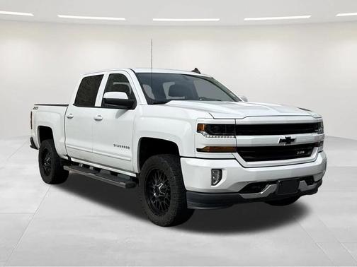 2017 Chevrolet Silverado 1500 2LT