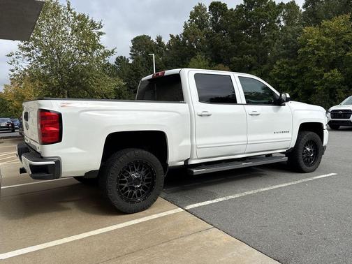 2017 Chevrolet Silverado 1500 2LT