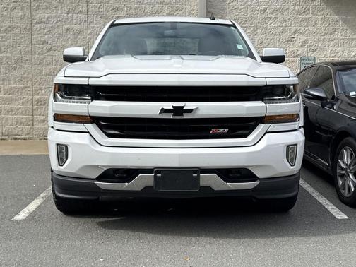 2017 Chevrolet Silverado 1500 2LT