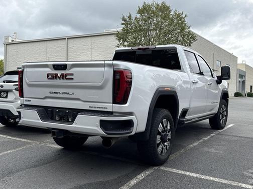 2024 GMC Sierra 2500 Denali