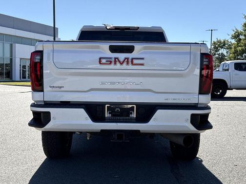 2024 GMC Sierra 2500 Denali