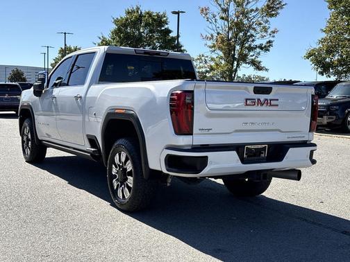 2024 GMC Sierra 2500 Denali