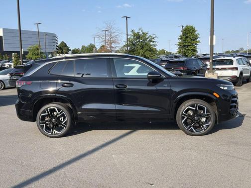 deep black pearl 2026 Volkswagen Tiguan 2.0T SEL R-Line 4MOTION