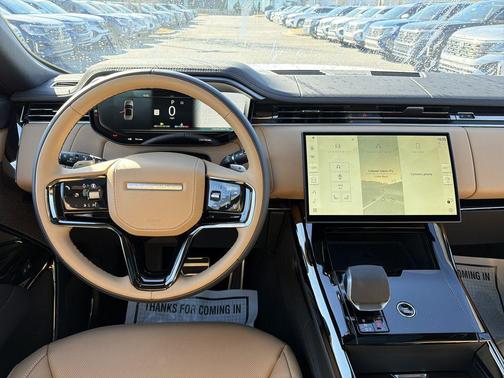 2026 Land Rover Range Rover Sport SE
