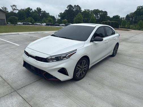 Snow White Pearl 2023 Kia Forte GT-Line