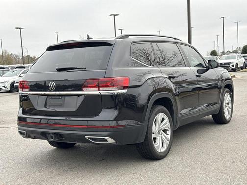 2023 Volkswagen Atlas 3.6L SE w/Technology
