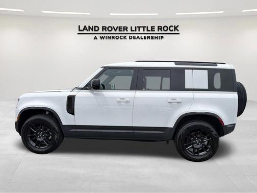 Fuji White 2025 Land Rover Defender 110 P300