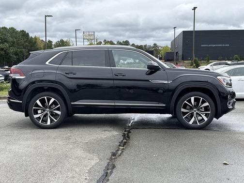 2026 Volkswagen Atlas Cross Sport 2.0T SEL Premium