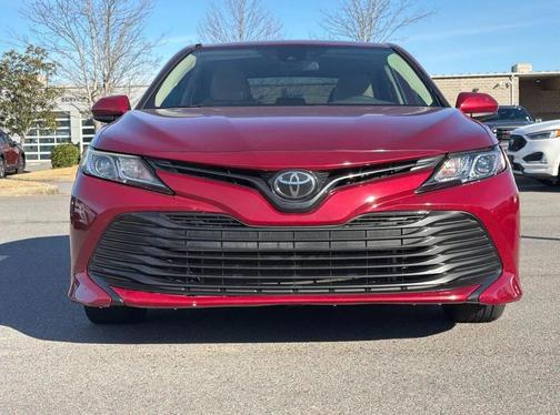 Ruby Flare Pearl 2019 Toyota Camry LE