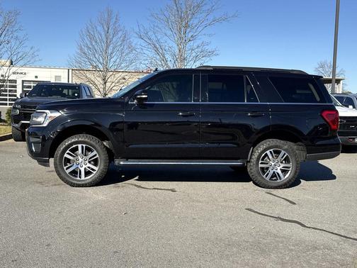 2022 Ford Expedition XLT