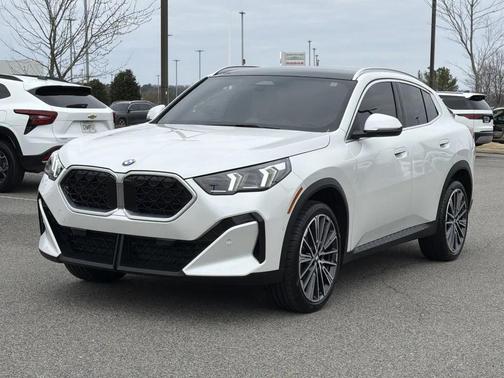 2025 BMW X2 xDrive28i