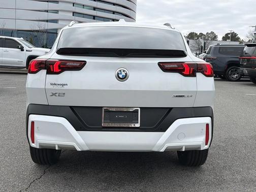 2025 BMW X2 xDrive28i