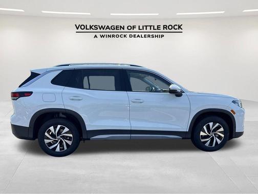2025 Volkswagen Tiguan 2.0T S