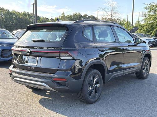 Deep Black Pearl 2026 Volkswagen Taos S