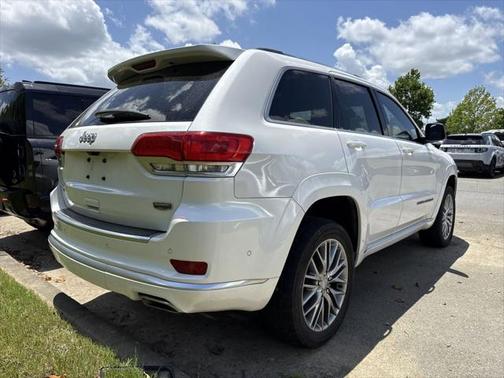 2017 Jeep Grand Cherokee Summit